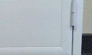 Insektenschutztüren mit Aufbaurahmen